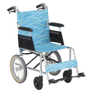 軽量タイプの介助用車椅子レンタル