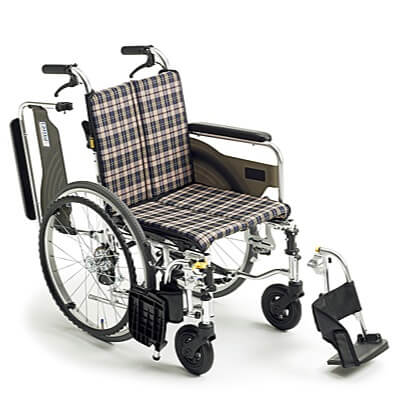 超スリム多機能自走用車椅子 スキット4 SKT-4