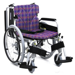 多機能型アルミ製自走用車椅子 KA822-40B