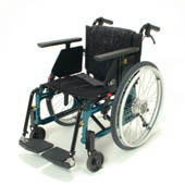 モジュール型車椅子 レボ２ キャリバーブレーキ付