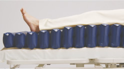 ビッグセル インフィニティ | CAPE：床ずれ防止用具の専門